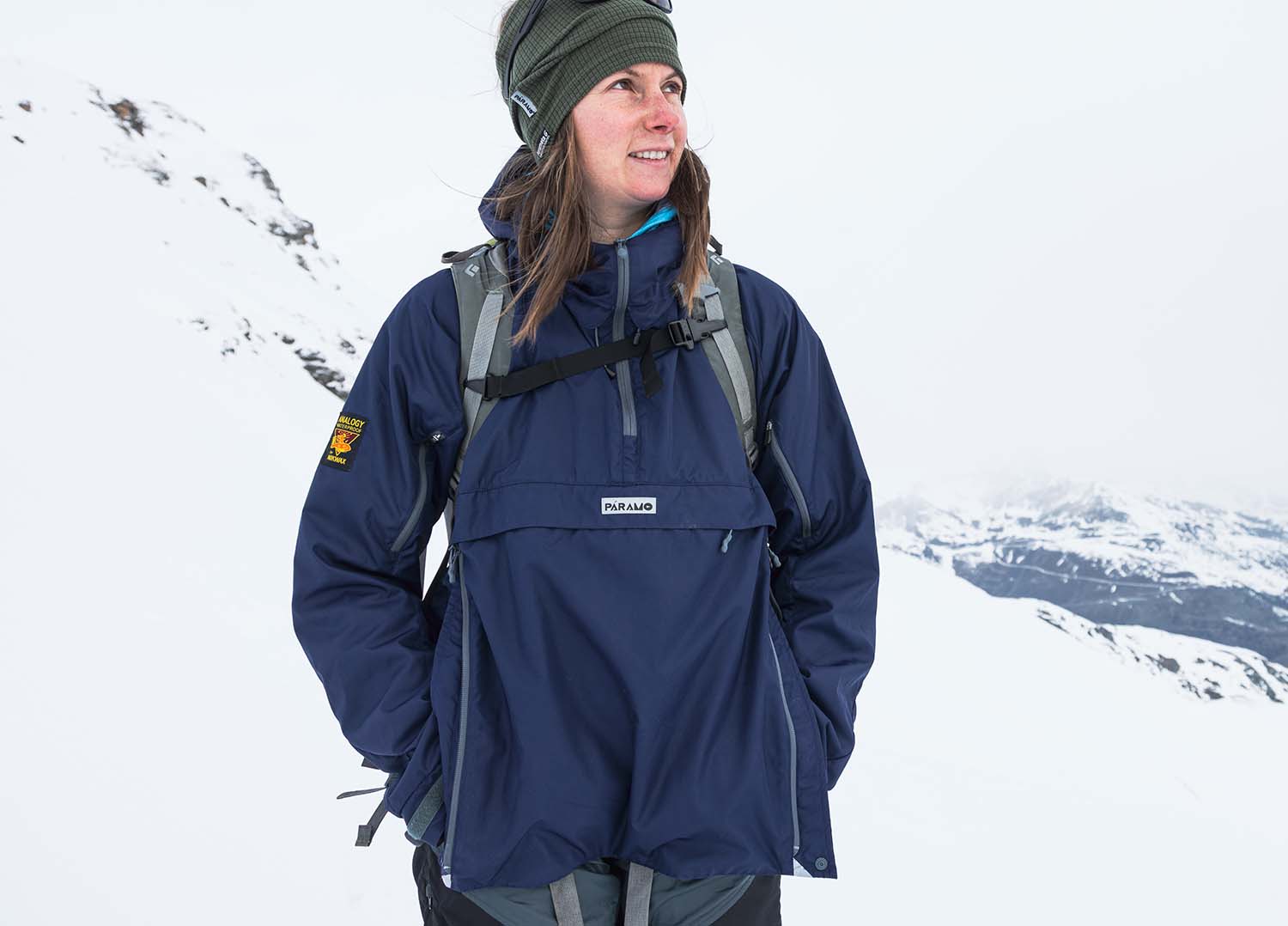 Womens Velez Adv Smock Feature1