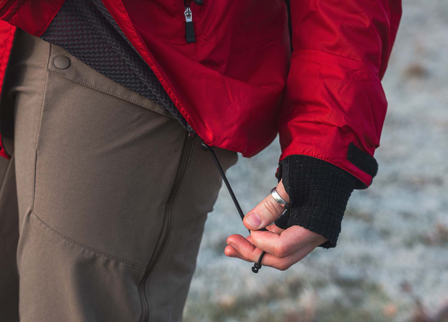 Womens Velez Feature8