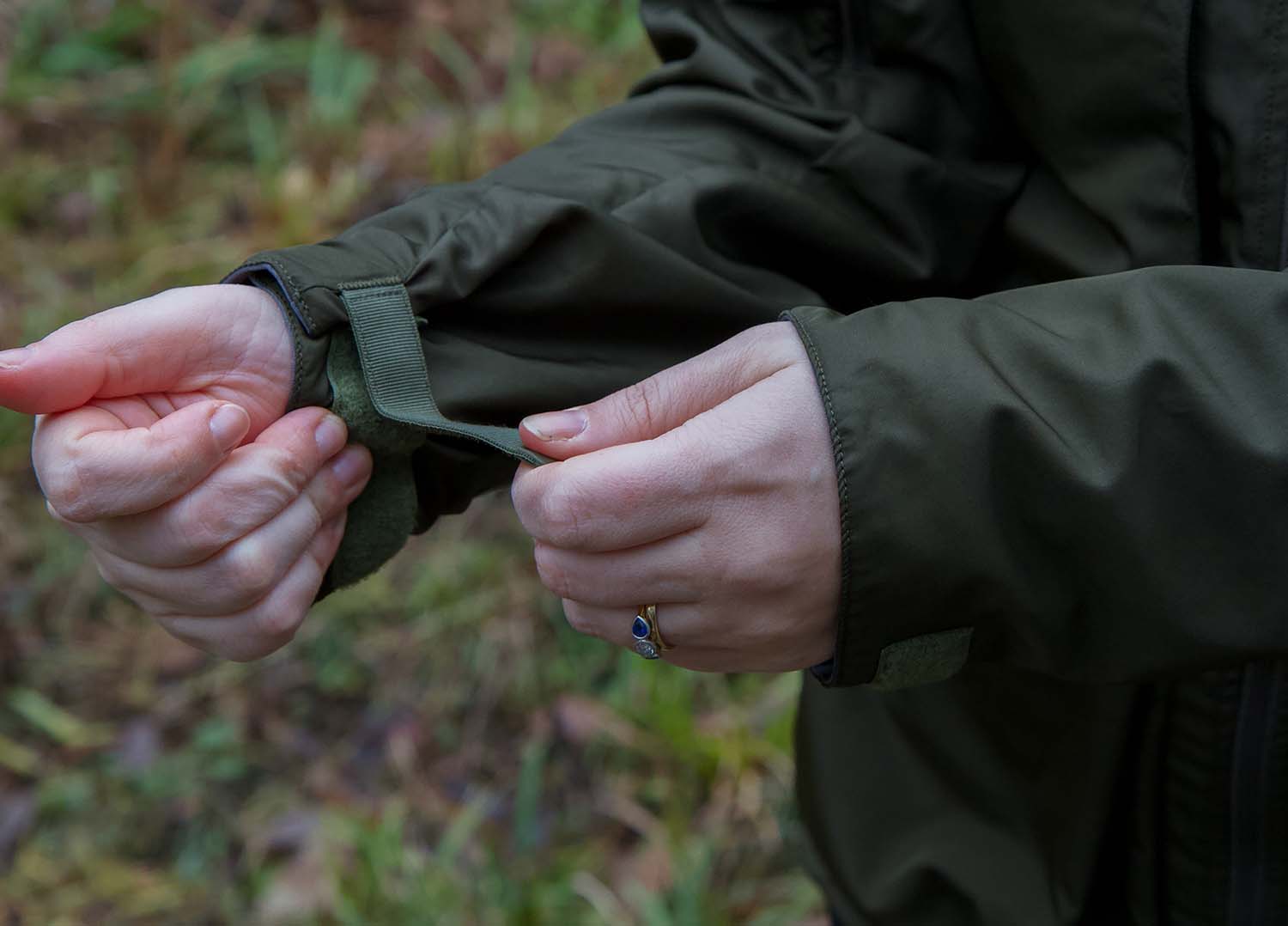 Womens Halkon Feature5