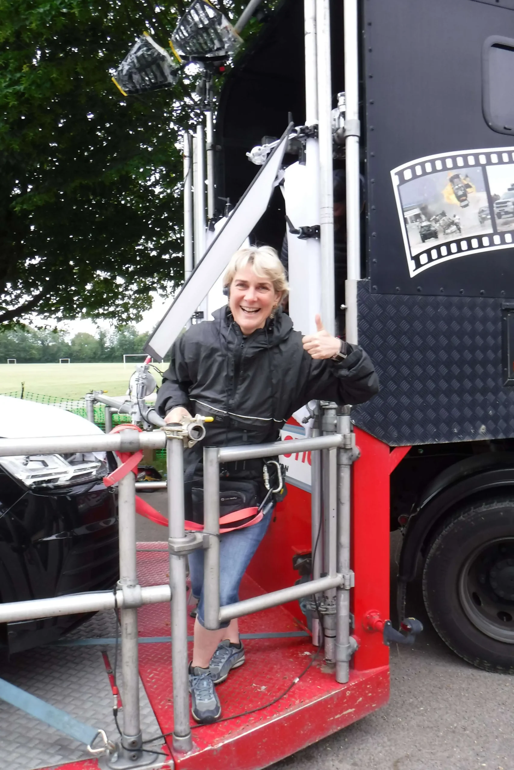 Velez Adventure Light Smock In Black